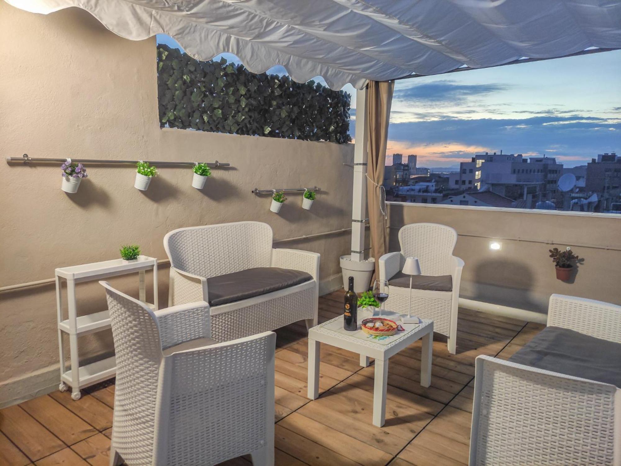 Panoramic House With Terrace - Marina Cagliari
