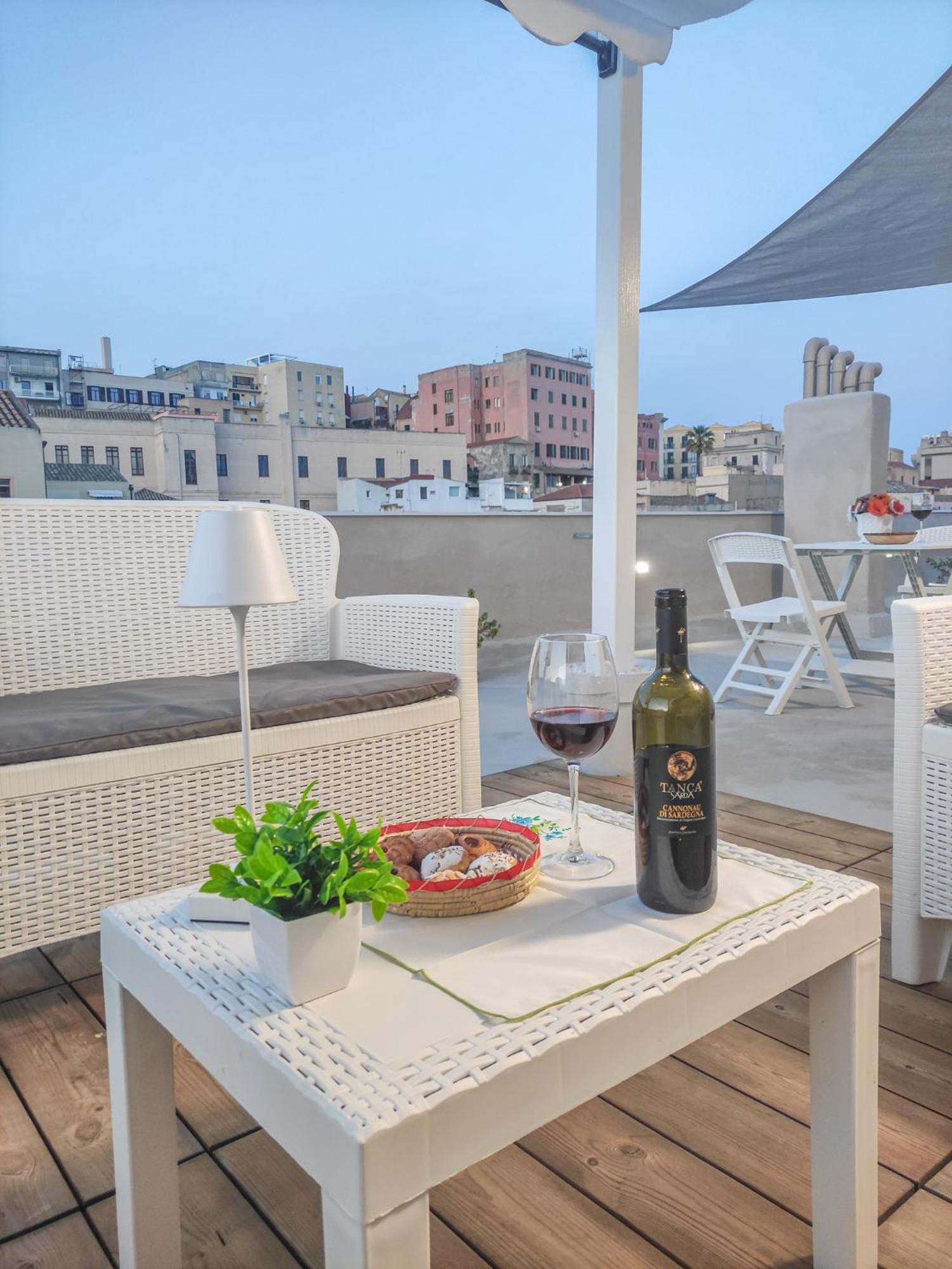 Panoramic House With Terrace - Marina Appartamento Cagliari